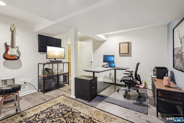 $1,095,000 | 132 Dimmig Road, Upper Saddle River, NJ 07458