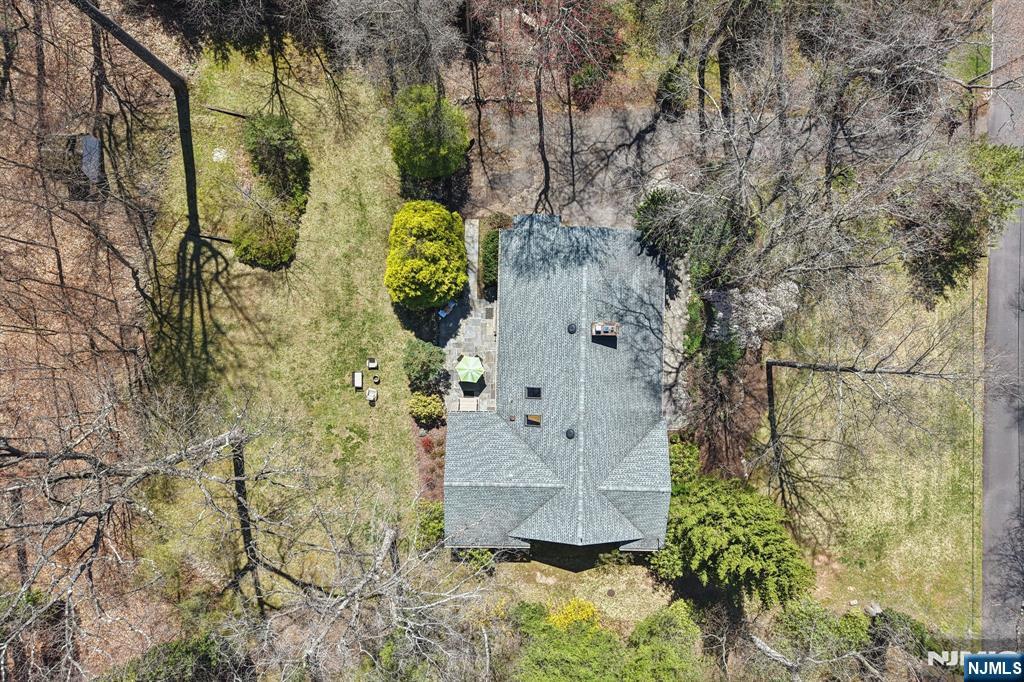 132 Dimmig Road Upper Saddle River, NJ 07458 - Photo 31 of 33