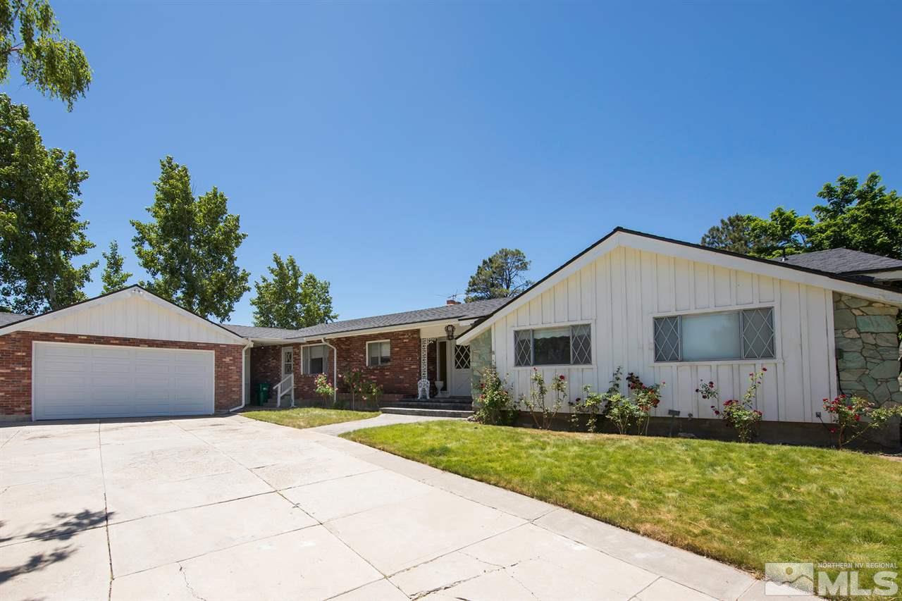 5250 Melarkey Way Reno, NV 89511 - Photo 5 of 25 Photo 5