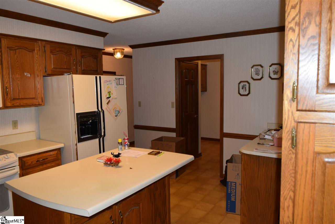 2319 Old Furnace Road Boiling Springs, SC 29316 - Photo 14 of 35 Gallery Image 14