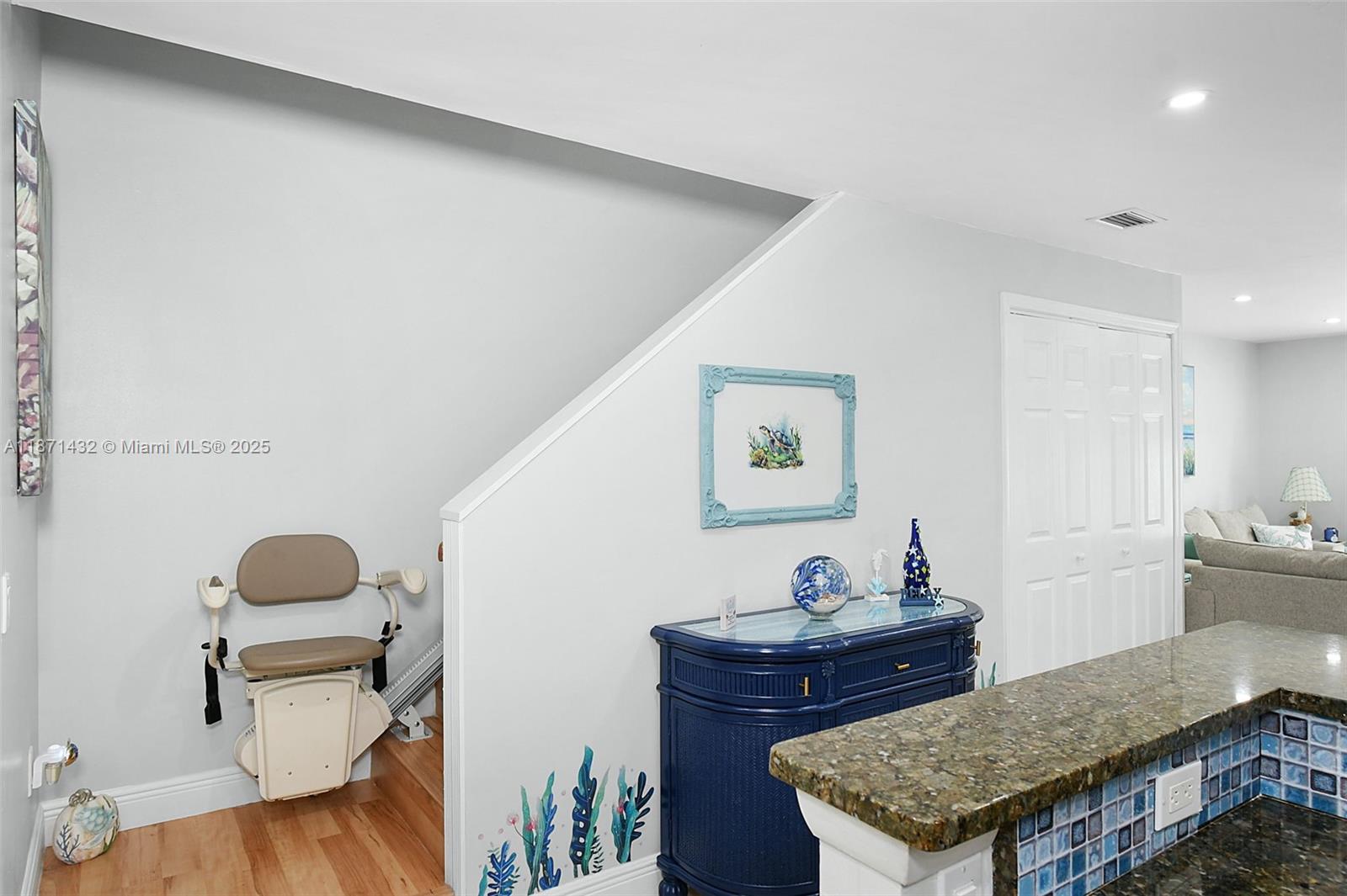 9421 South Ocean Drive, Unit 90 Jensen Beach, FL 34957 - Photo 10 of 49 a room with a table and chairs