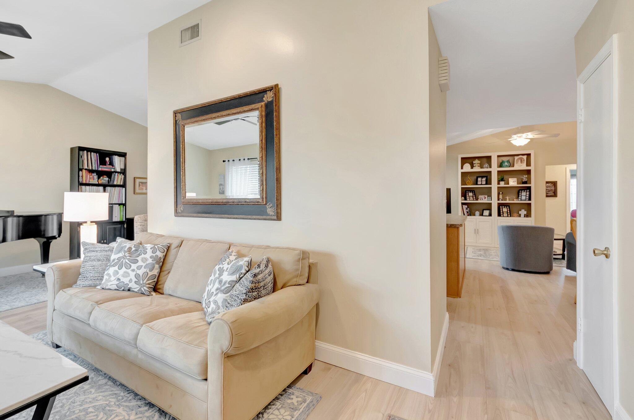 11390 Chipmunk Drive Boca Raton, FL 33428 - Photo 7 of 46 Living Room