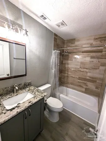 $2,120 | 6045 Hamilton Bridge Road, Milton, FL 32570