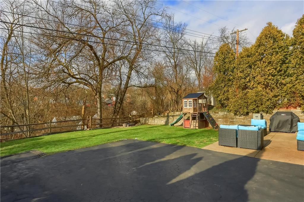 337 Orchard Spring Road Pittsburgh, PA 15220 - Photo 40 of 50 Gallery Image 40