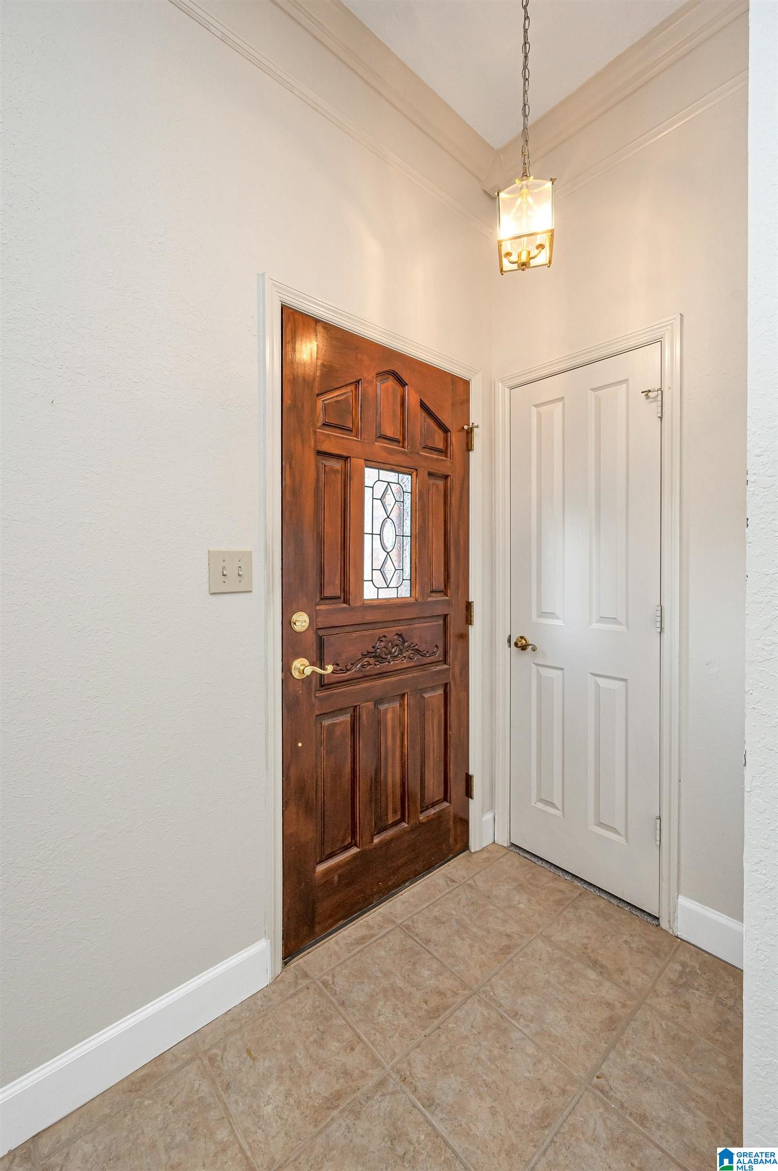 132 Braxton Way Pelham, AL 35124 - Photo 4 of 35