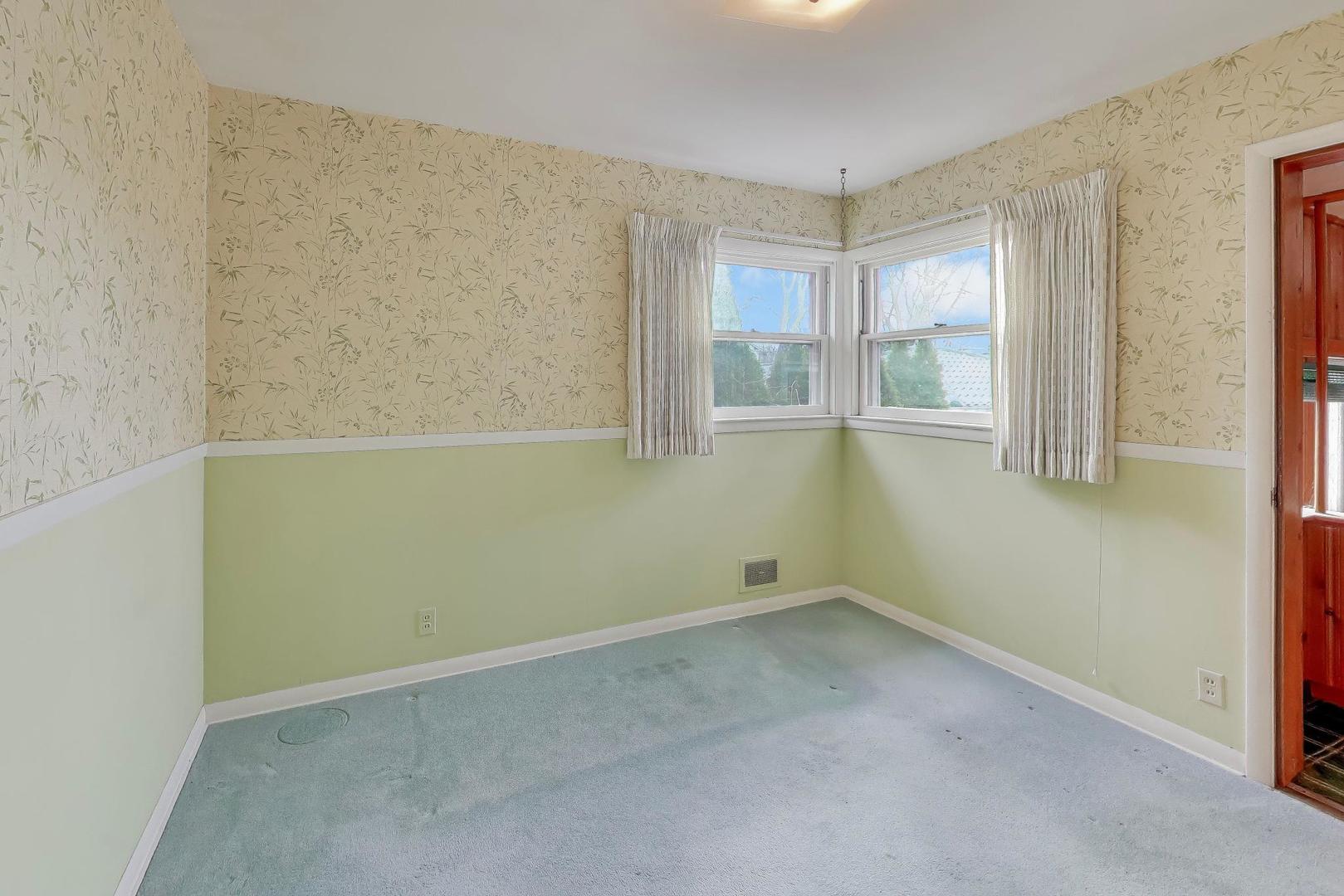 320 North Prospect Manor Avenue Mount Prospect, IL 60056 - Photo 18 of 36