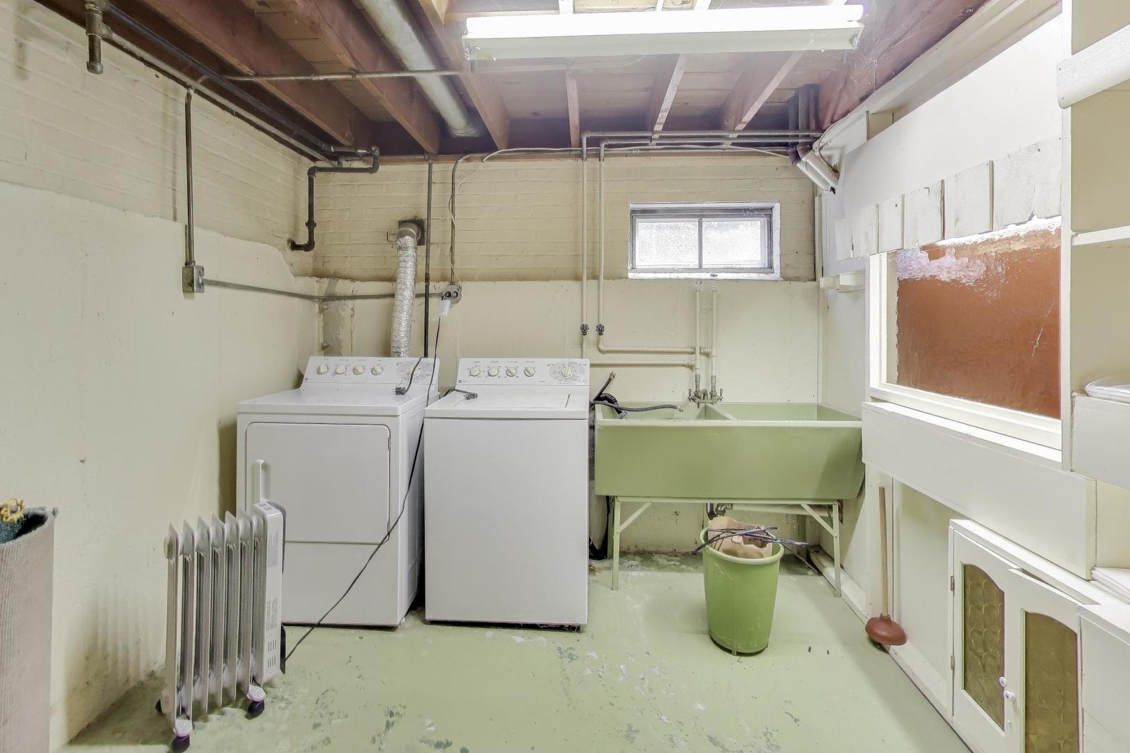 320 North Prospect Manor Avenue Mount Prospect, IL 60056 - Photo 31 of 36