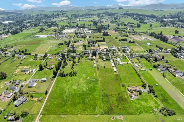 $2,650,000 | 3234 Skillman Lane, Petaluma, CA 94952