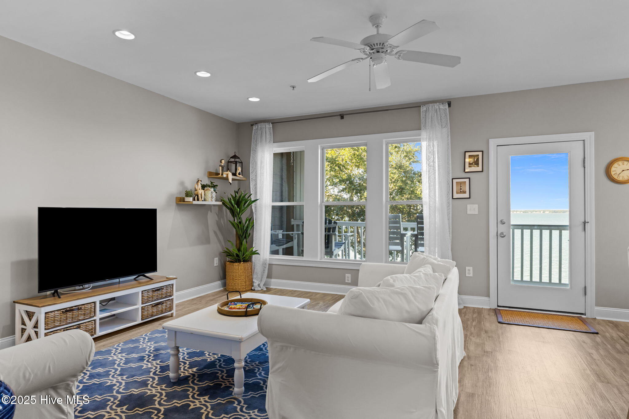 1700 Salter Path Road, Unit S204 Indian Beach, NC 28512 - Photo 13 of 59 living room