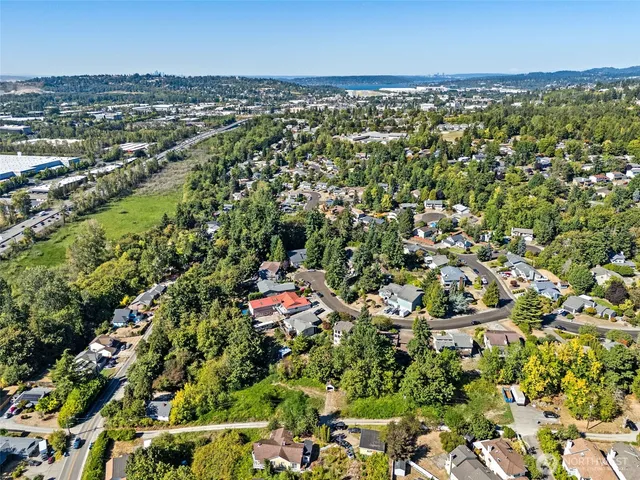 $650,000 | 3106 Talbot Road South, Renton, WA 98055