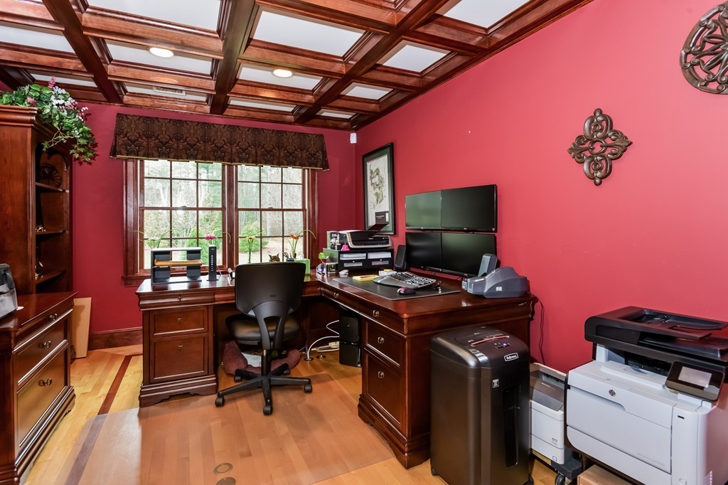23 Foss Farm Lane Rochester, MA 02770 - Photo 16 of 30 Gallery Image 16