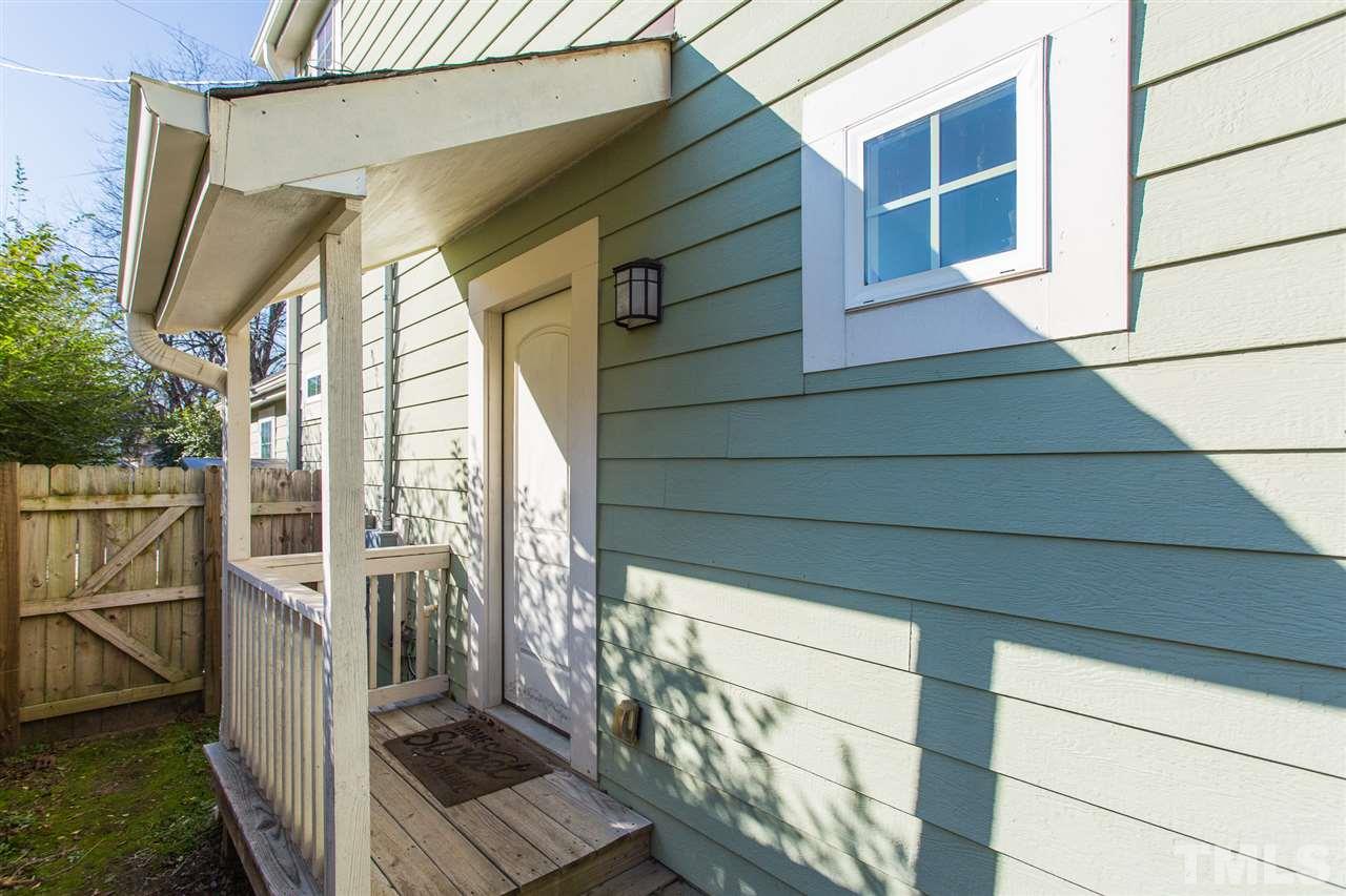 575 East Cabarrus Street Raleigh, NC 27601 - Photo 20 of 20 a view of balcony