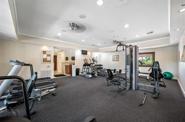 $2,100 | 10263 Gandy Boulevard North, Unit 414, St. Petersburg, FL 33702