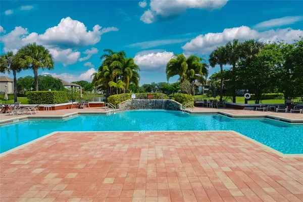 $2,100 | 10263 Gandy Boulevard North, Unit 414, St. Petersburg, FL 33702