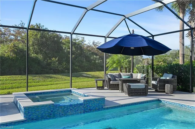 a view of outdoor space yard deck and patio