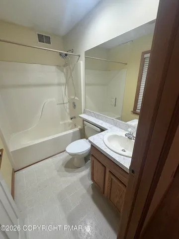 $485,000 | 132 Laurel Court, Tannersville, PA 18372