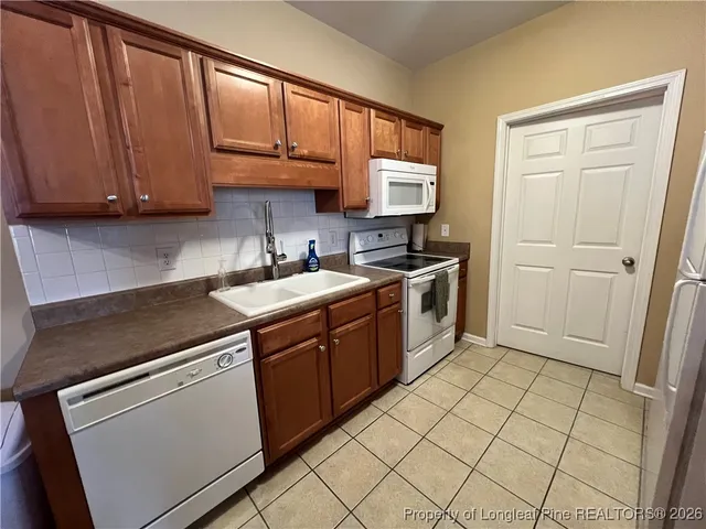 $139,000 | 621 Marshtree Lane, Unit 305, Fayetteville, NC 28314