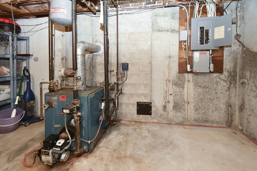 14 G French Road Charlton, MA 01507 - Photo 22 of 26