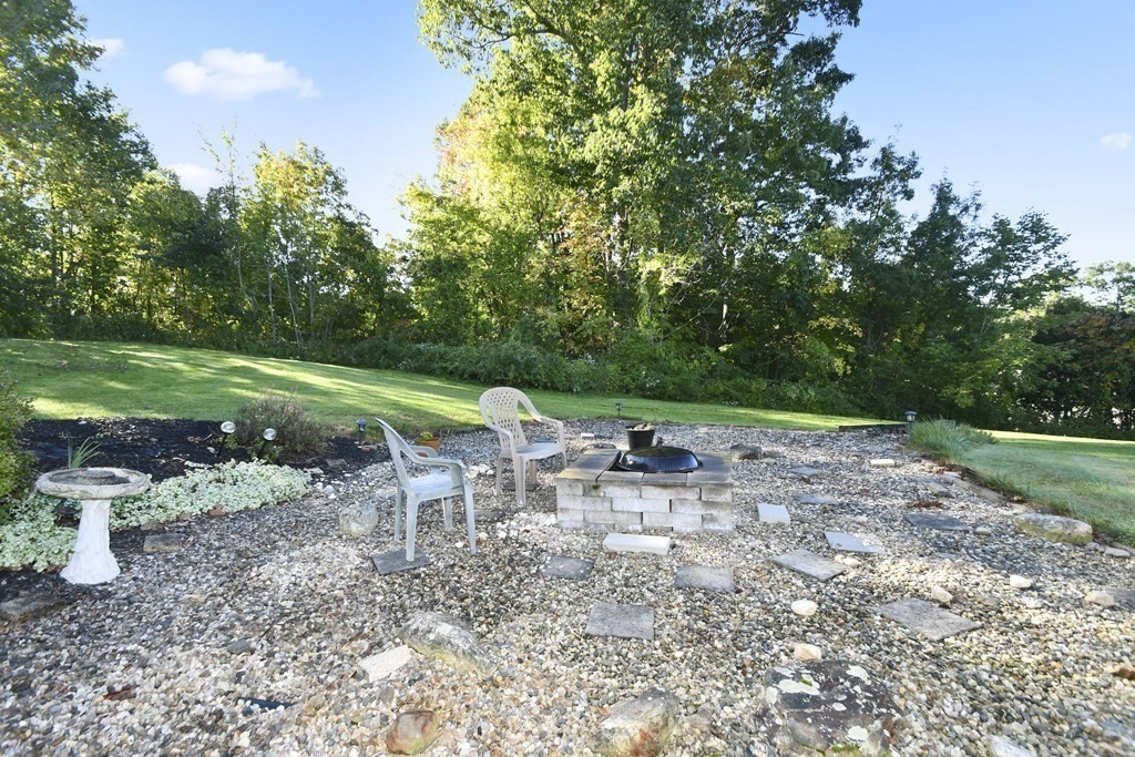 14 G French Road Charlton, MA 01507 - Photo 25 of 26