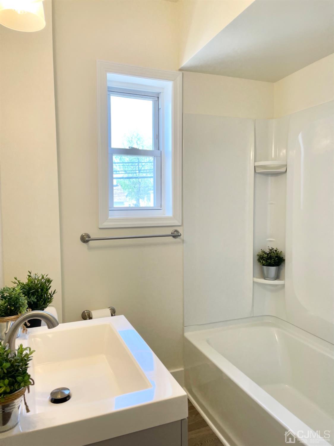 24 1st Avenue Raritan, NJ 08869 - Photo 16 of 31 Gallery Image 16