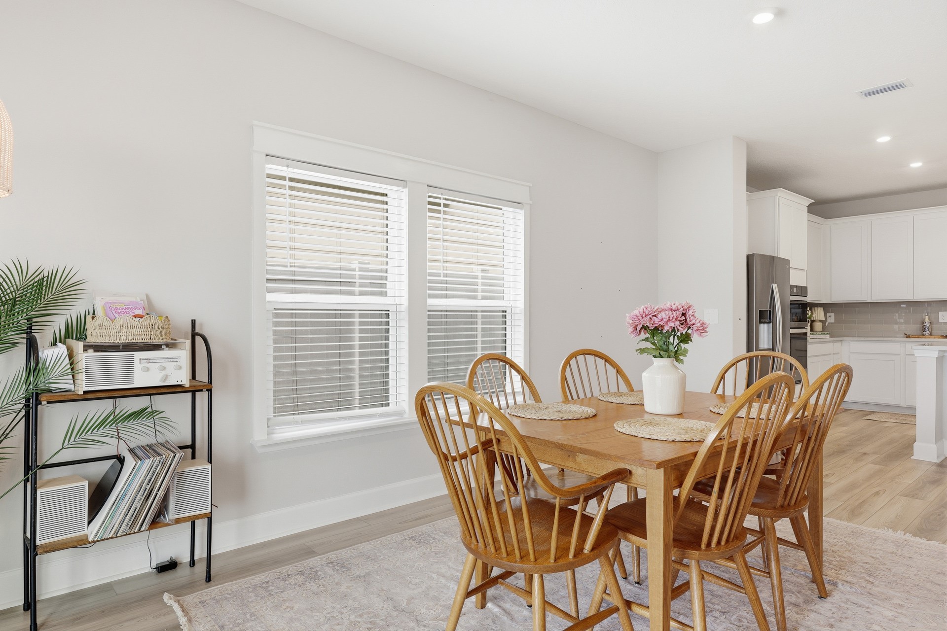 95026 Rocky Place Fernandina Beach, FL 32034 - Photo 12 of 53 a dining room with furniture and window