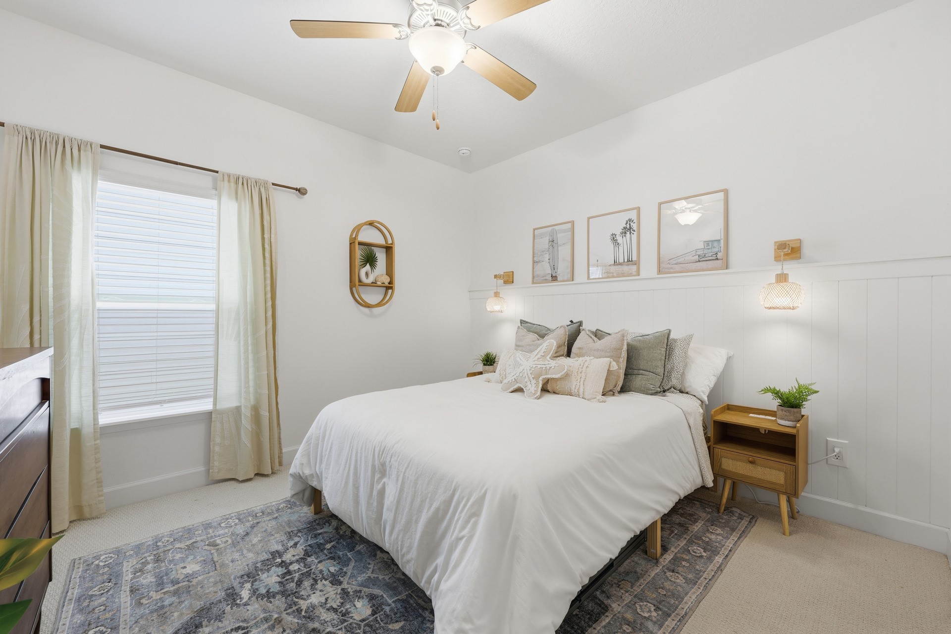 95026 Rocky Place Fernandina Beach, FL 32034 - Photo 41 of 53 a bedroom with a bed and a chandelier