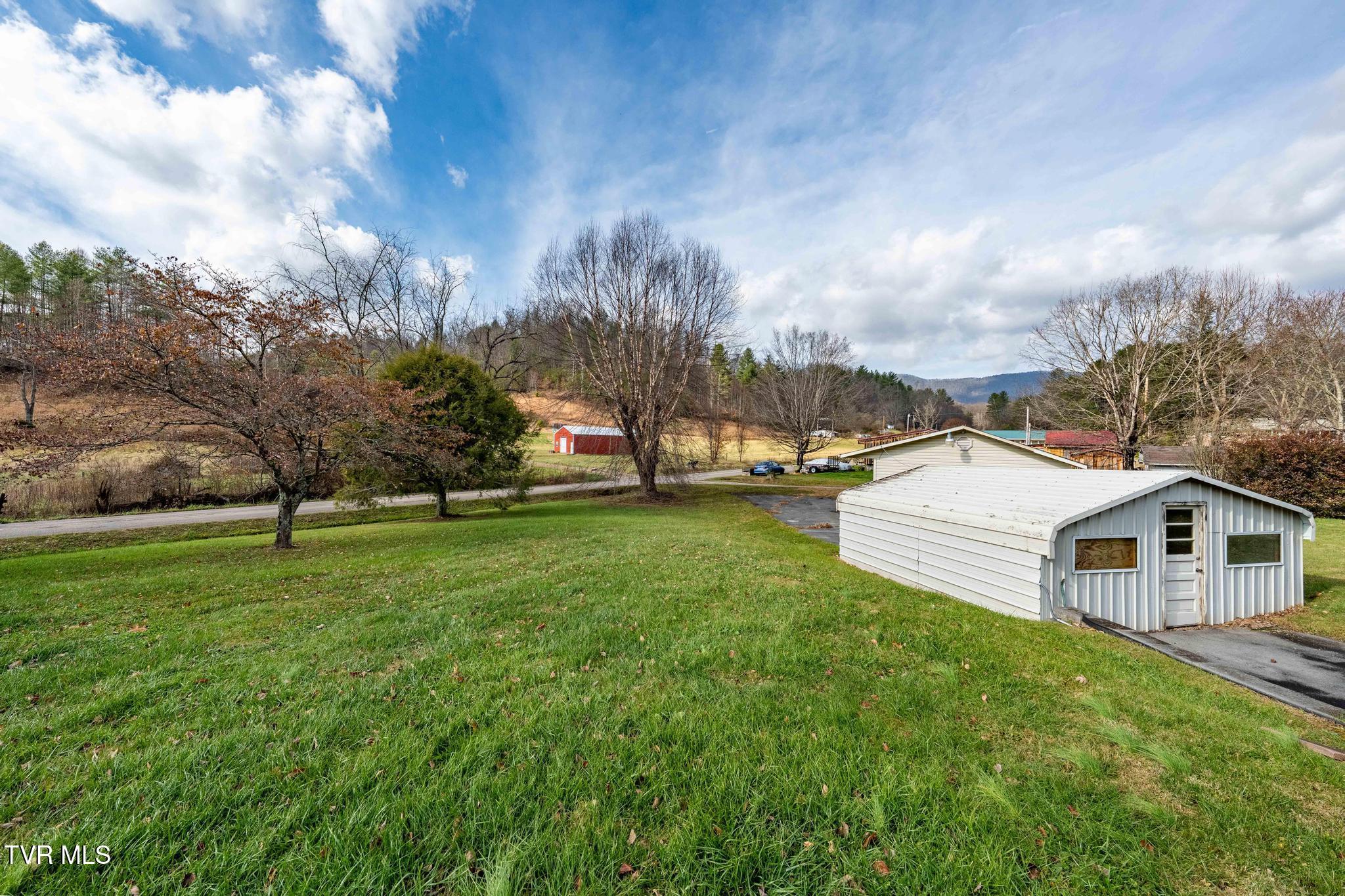 4549 Pine Orchard Road Butler, TN 37640 - Photo 26 of 58 4549 Pine Orchard Road (26 of 60)