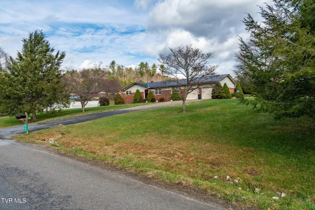 $325,000 | 4549 Pine Orchard Road, Butler, TN 37640