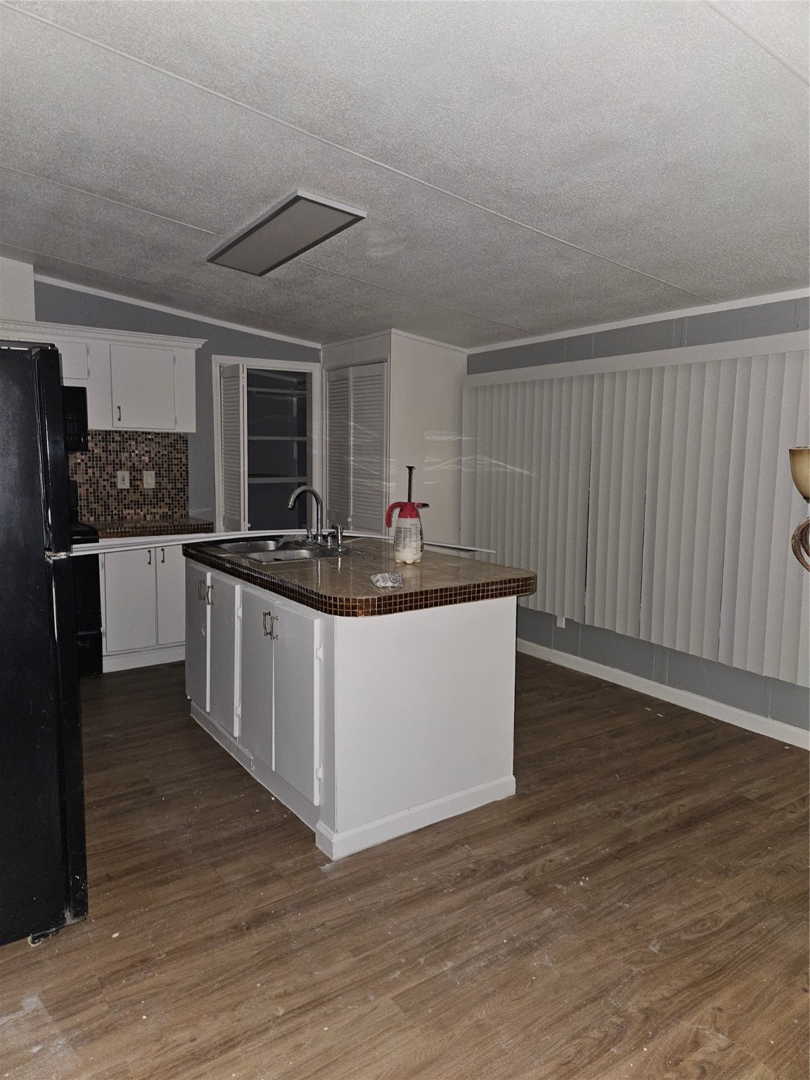 1610 Texas Street Alvin, TX 77511 - Photo 10 of 22