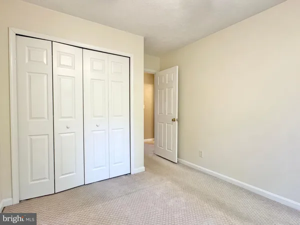 $2,300 | 105 Staunton Court, Stafford, VA 22554