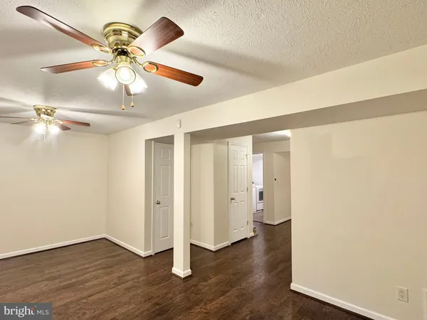 $2,300 | 105 Staunton Court, Stafford, VA 22554