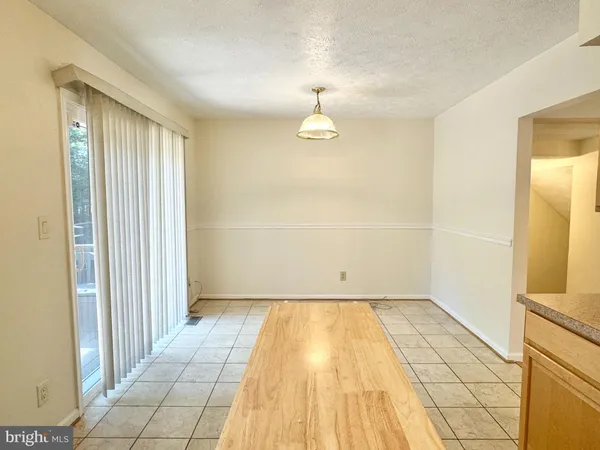 $2,300 | 105 Staunton Court, Stafford, VA 22554