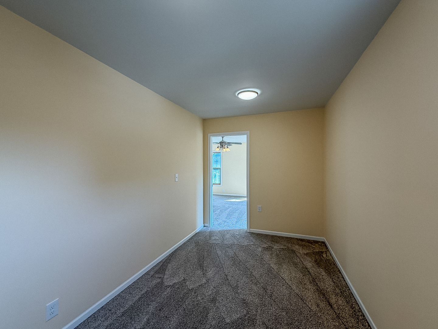 1211 West Springfield Avenue Champaign, IL 61821 - Photo 34 of 43 Gallery Image 34