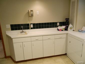 5721 Chatport Road St. Louis, MO 63129 - Photo 19 of 27
