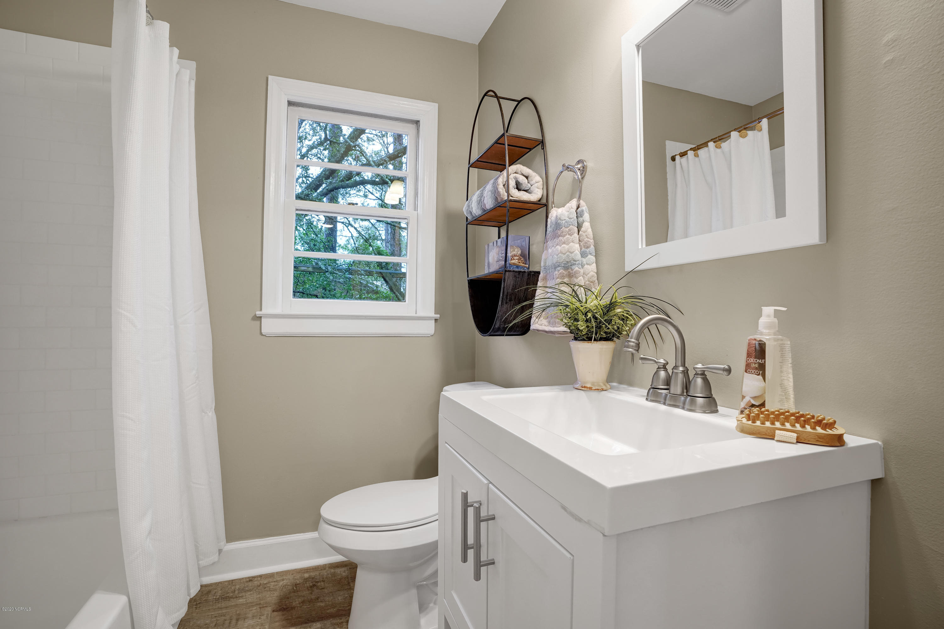 631 Spring Branch Road Wilmington, NC 28405 - Photo 28 of 36 631SpringBranchRoad-27