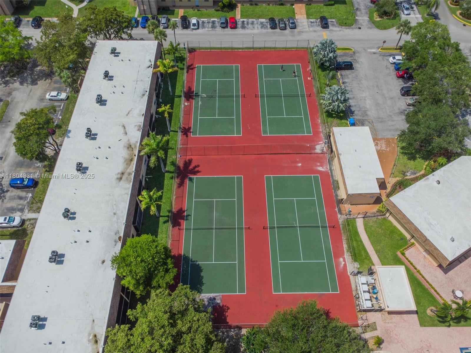 306 Cambridge Road, Unit 236 Hollywood, FL 33024 - Photo 40 of 40 Gallery Image 40