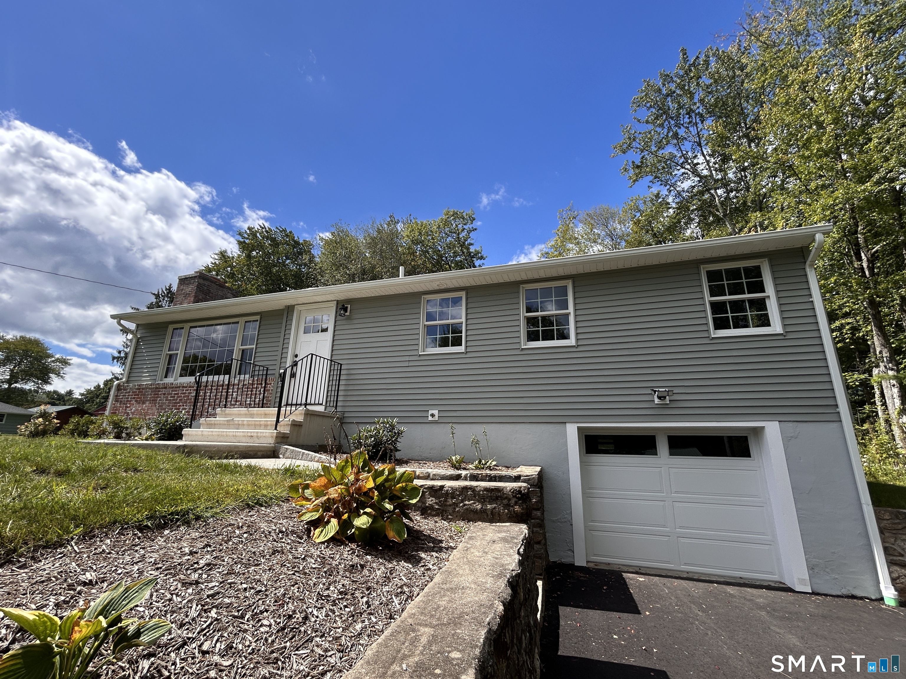 93 Campville Road Litchfield, CT 06778 - Photo 5 of 40 Gallery Image 5