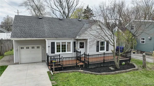 $265,900 | 44 Century Drive, West Seneca, NY 14224