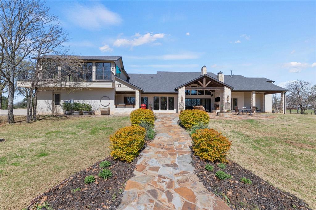 8301 Stephens Ranch Road Pilot Point, TX 76258 - Photo 31 of 40 Plenty of room for entertaining