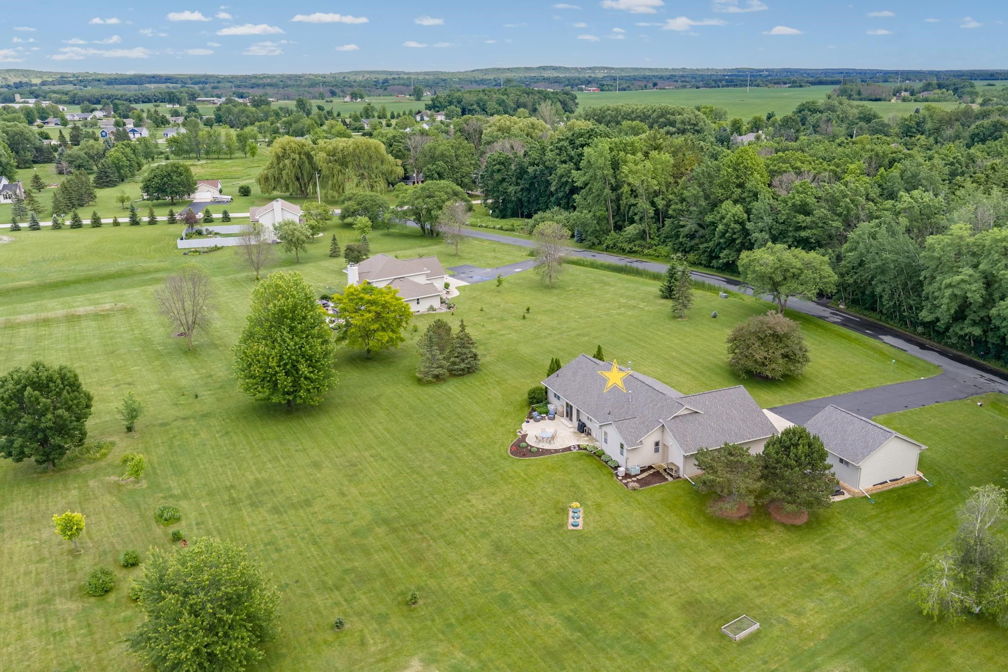 3605 Solitude Road De Pere, WI 54115 - Photo 50 of 58