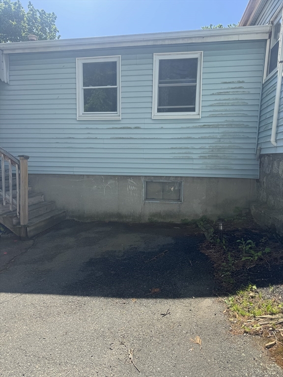 3 Kent Terrace, Unit 1 Saugus, MA 01906 - Photo 5 of 6
