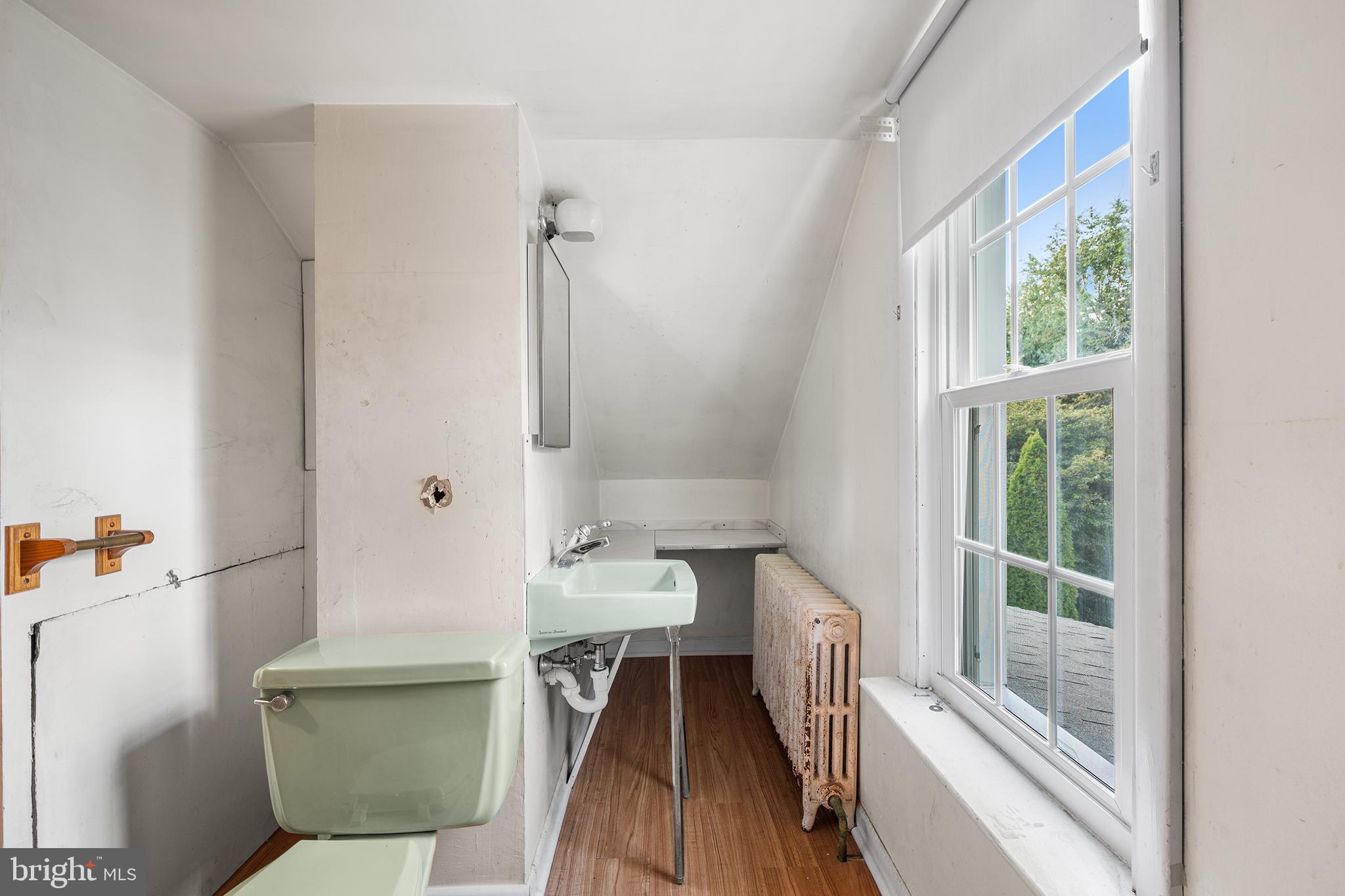 1510 Ashton Road Havertown, PA 19083 - Photo 22 of 32 2nd Floor Bathroom