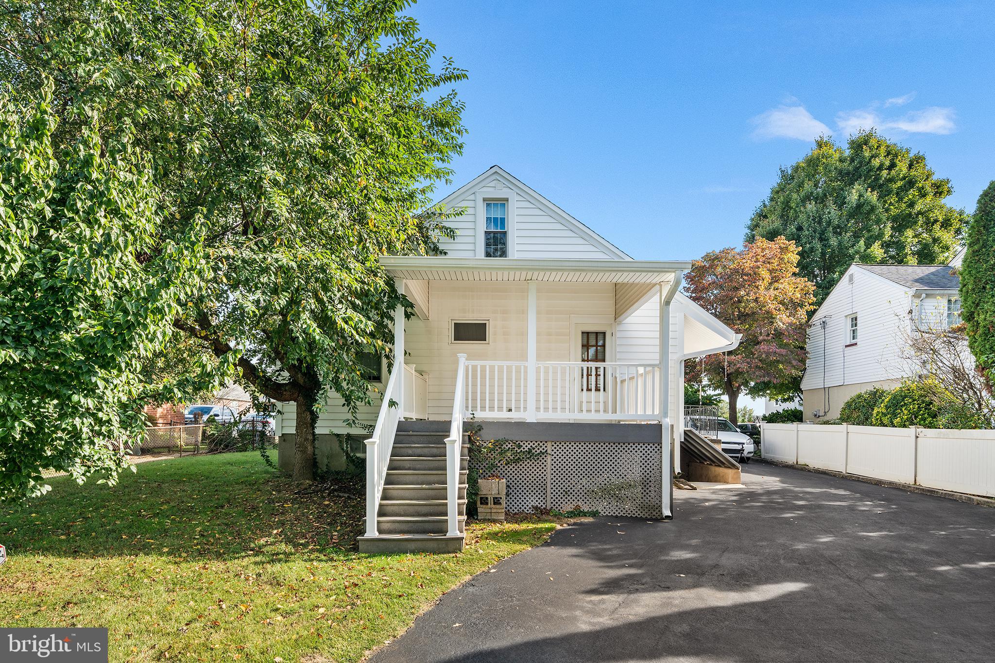 1510 Ashton Road Havertown, PA 19083 - Photo 4 of 32 Gallery Image 4
