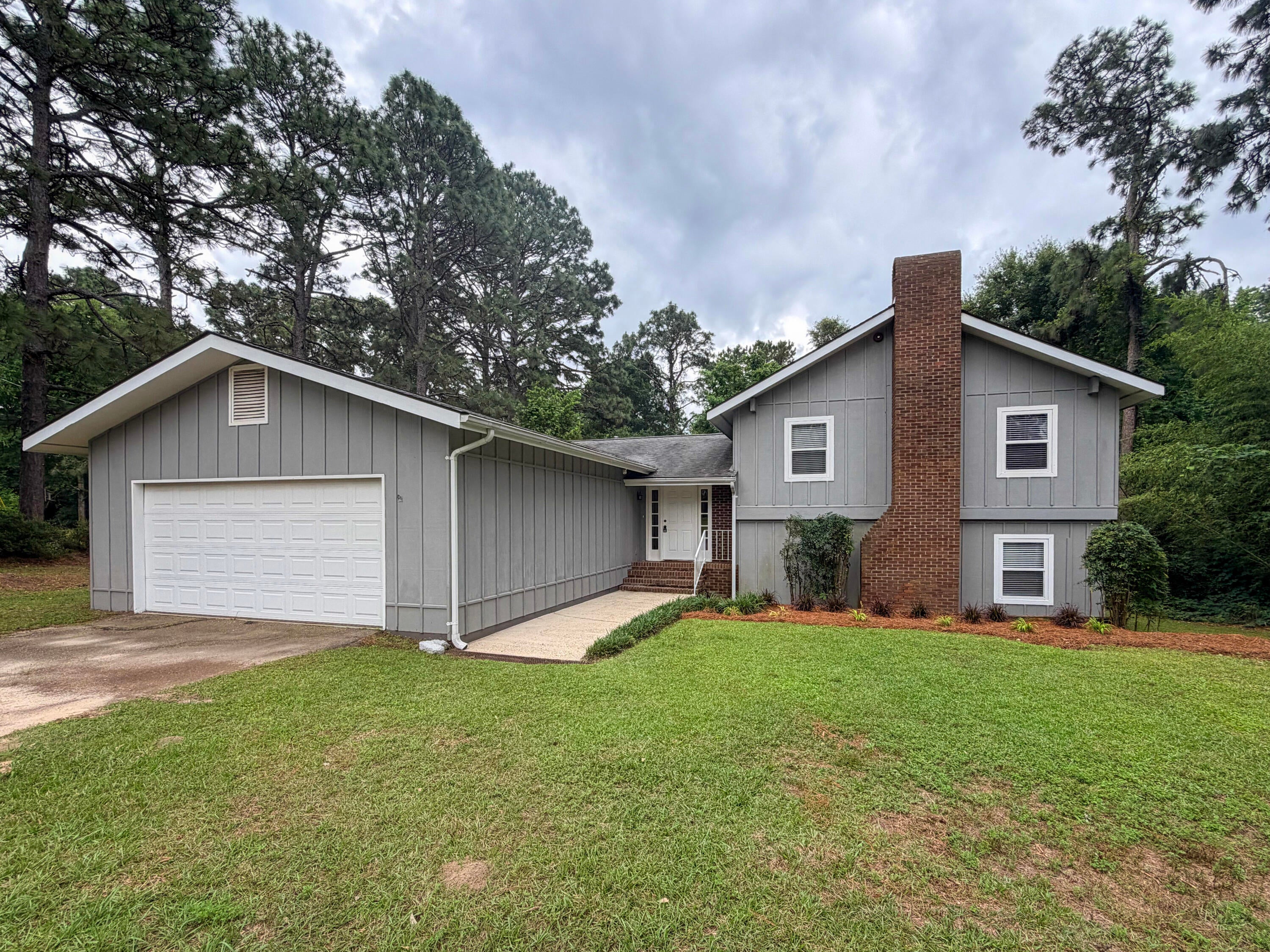 25 Pine Crest Road Purvis, MS 39475 - Photo 1 of 1 Front Exterior