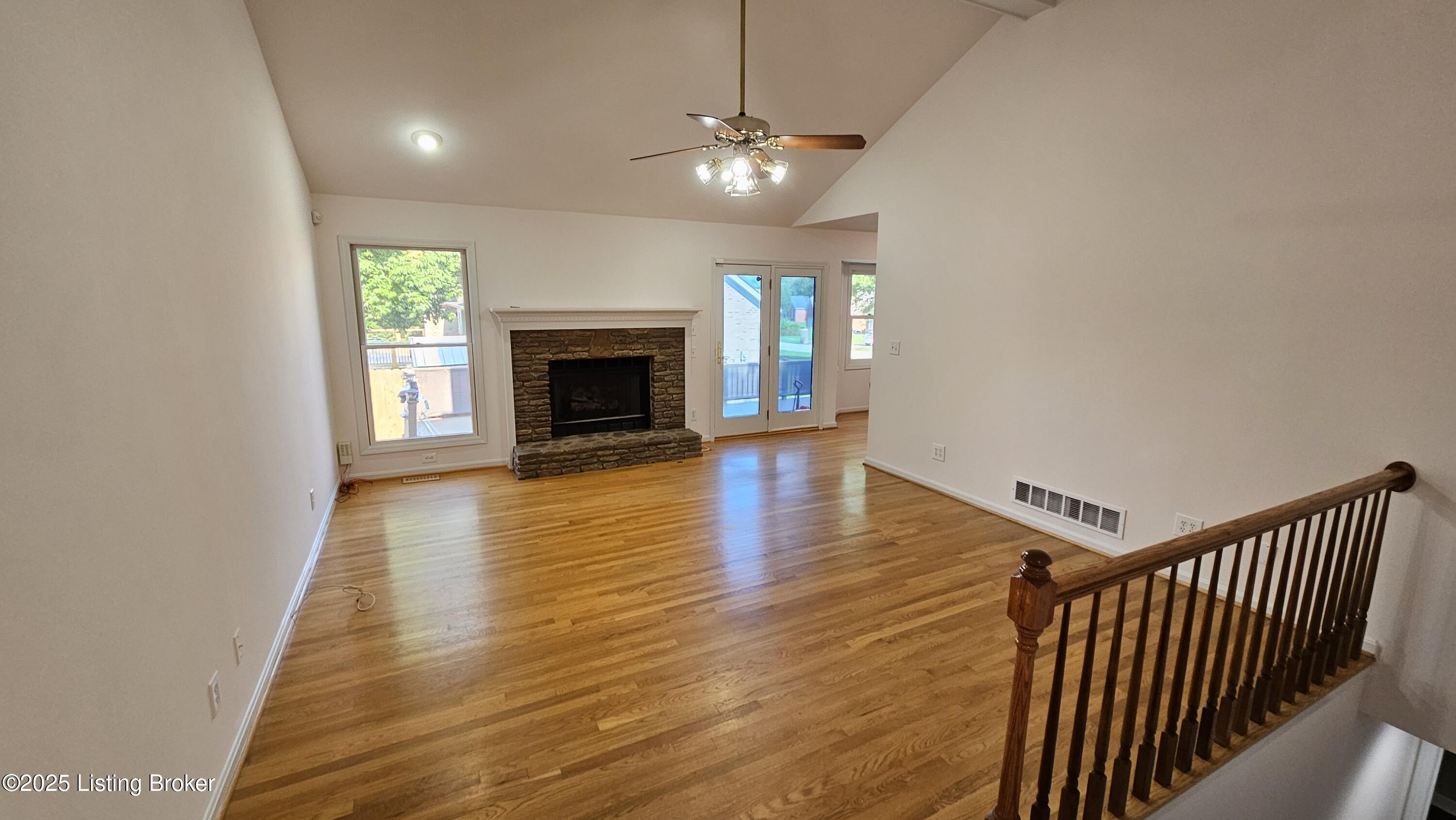 8113 Rome Beauty Way Louisville, KY 40228 - Photo 10 of 103 Great Room