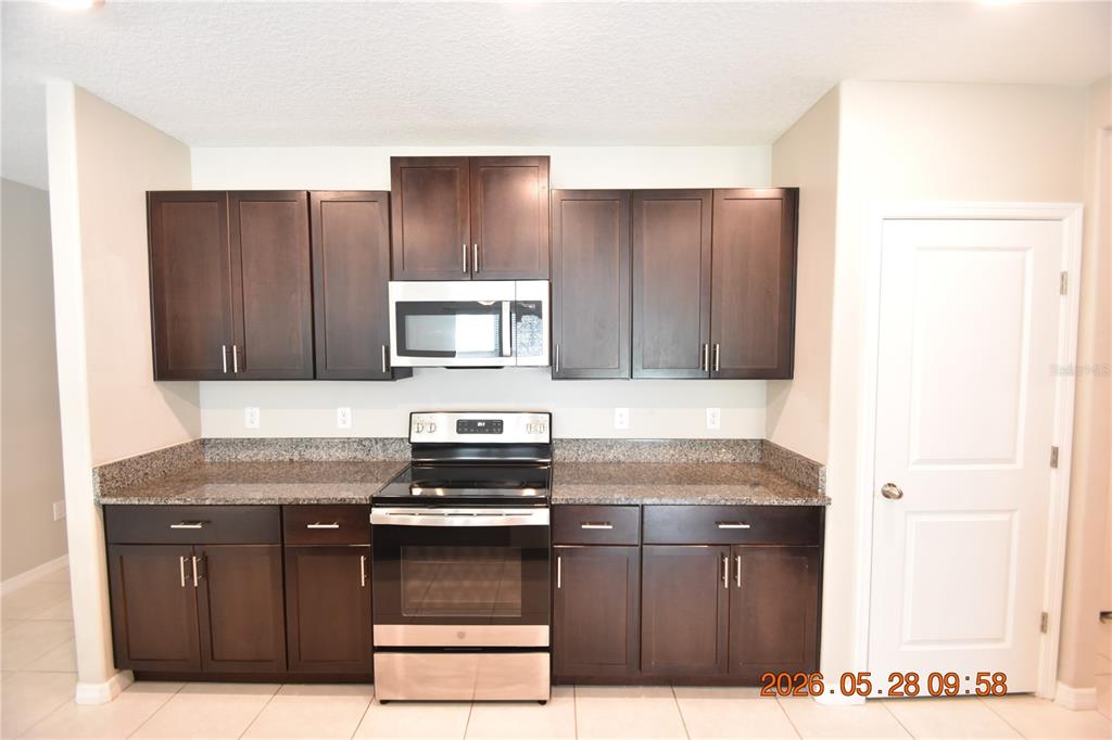 2187 Old Mining Road Lakeland, FL 33801 - Photo 12 of 65