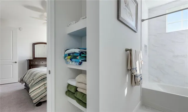 $10,500 | 395 Aruba Circle, Unit 203, Bradenton, FL 34209