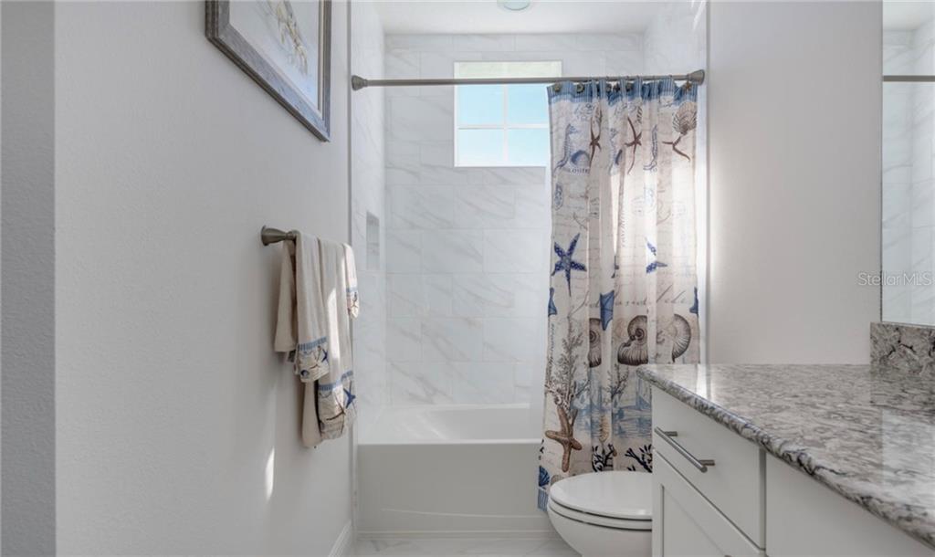 395 Aruba Circle, Unit 203 Bradenton, FL 34209 - Photo 21 of 34