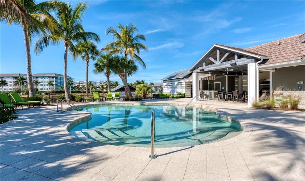 395 Aruba Circle, Unit 203 Bradenton, FL 34209 - Photo 25 of 34