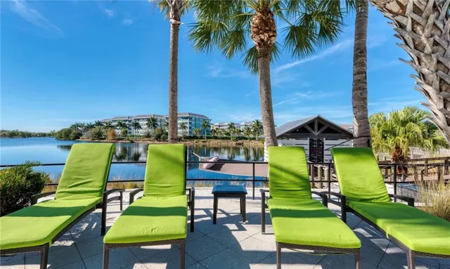 $10,500 | 395 Aruba Circle, Unit 203, Bradenton, FL 34209